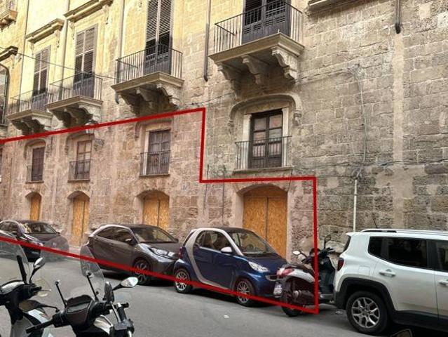 Locale Commerciale in affitto a I Circoscrizione, Palermo