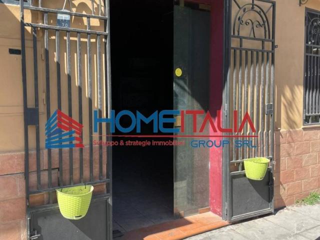 Locale Commerciale in affitto a VIII Circoscrizione, Palermo