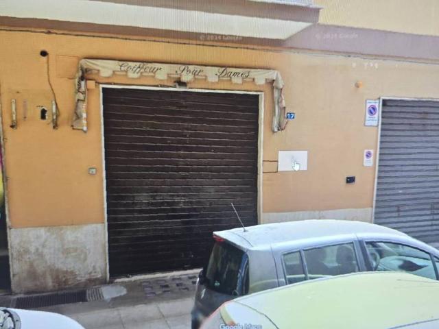 Locale Commerciale in affitto a VIII Circoscrizione, Palermo