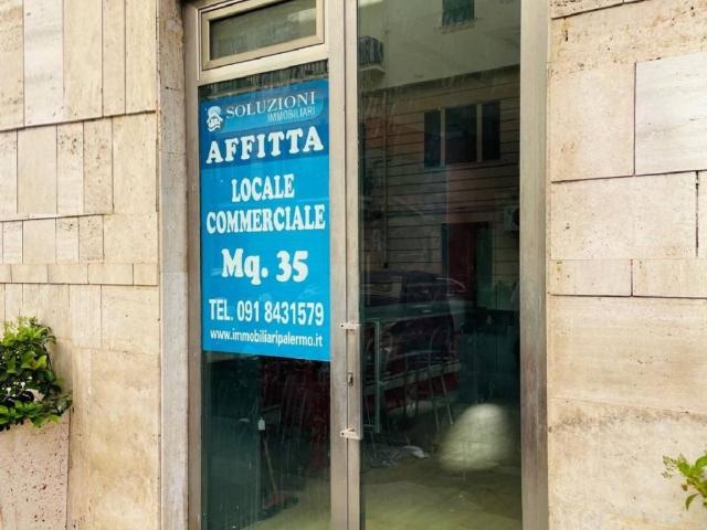 Locale Commerciale in affitto a VIII Circoscrizione, Palermo