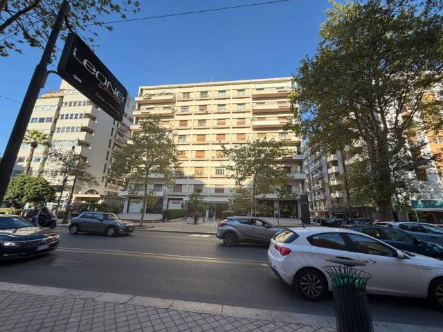 Locale Commerciale in affitto a Quartiere Matteotti, Palermo