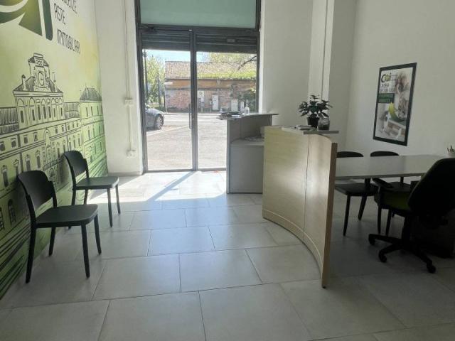 Locale Commerciale in affitto a Parma, Pablo