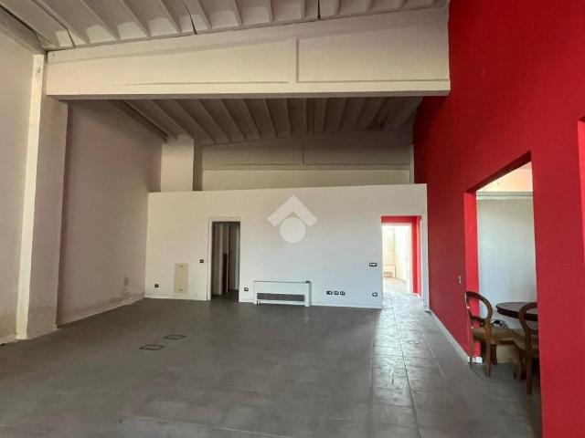 Locale Commerciale in affitto a Vicopò, Sorbolo