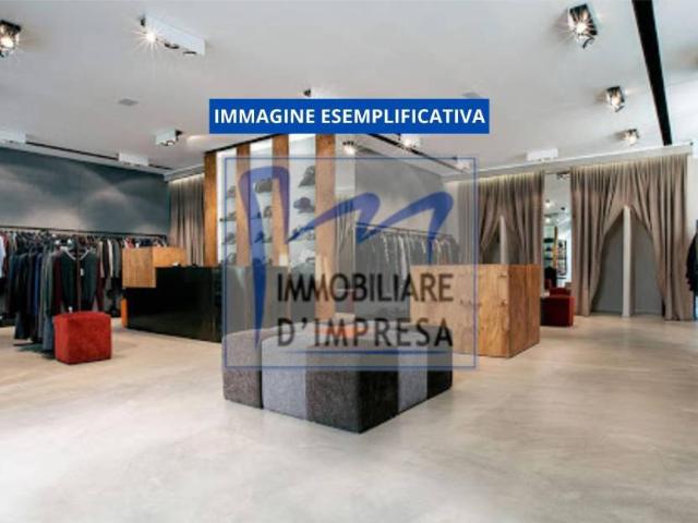 Locale Commerciale in affitto a San Lazzaro, Sorbolo