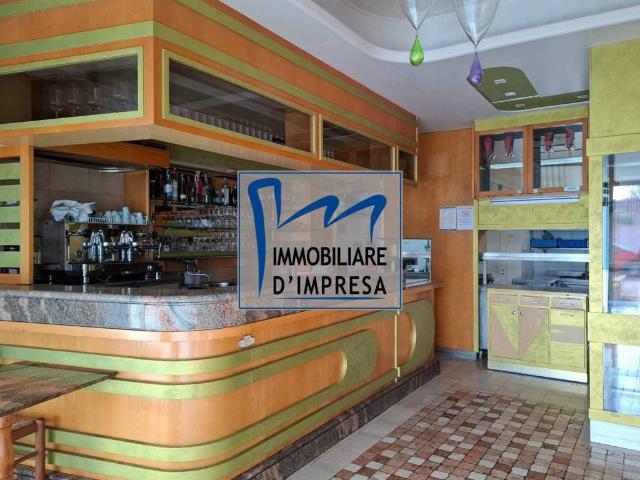 Locale Commerciale in affitto a San Lazzaro, Sorbolo
