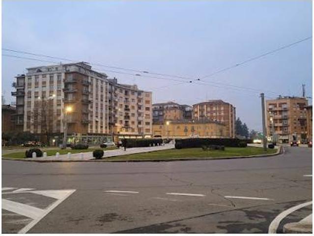 Locale Commerciale in affitto a Sorbolo, Reggio Emilia