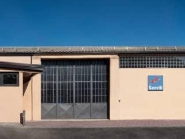 Locale Commerciale in affitto a San Leonardo, Sorbolo
