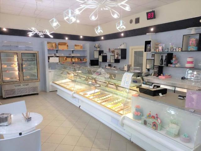 Locale Commerciale in affitto a Parma, Cornocchio
