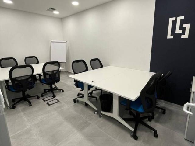 Locale Commerciale in affitto a San Donato, Sorbolo