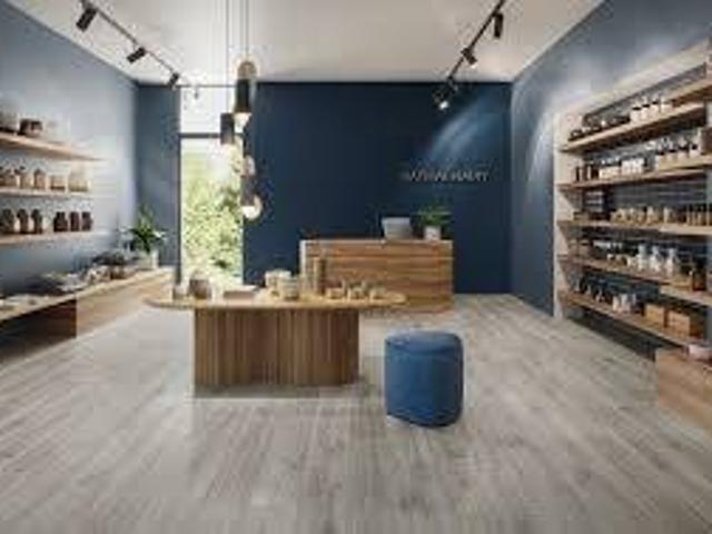 Locale Commerciale in affitto a Parma Centro, Sorbolo
