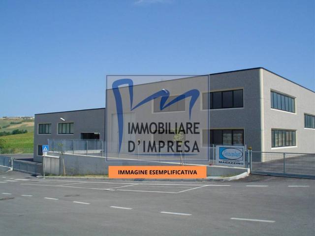 Locale Commerciale in affitto a Lubiana, Sorbolo