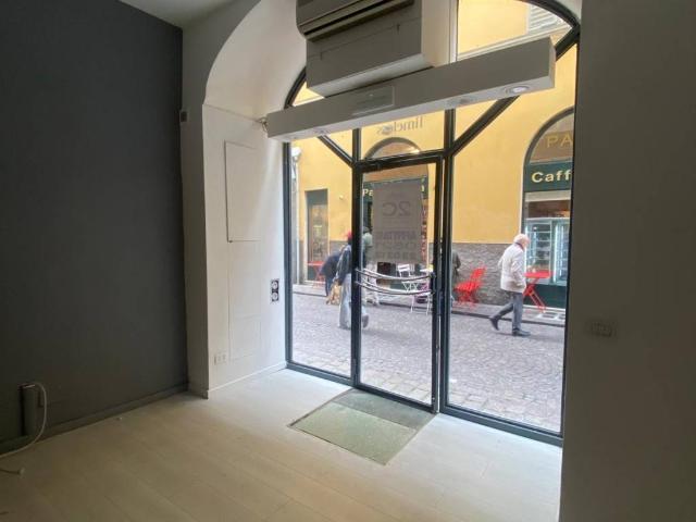 Locale Commerciale in affitto a Parma Centro, Sorbolo
