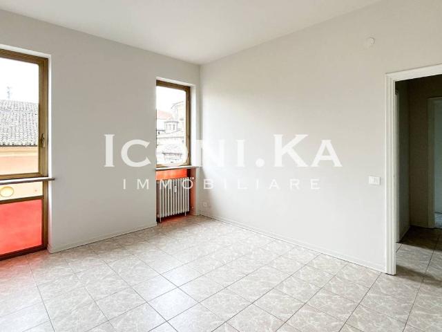 Locale Commerciale in affitto a Parma Centro, Sorbolo