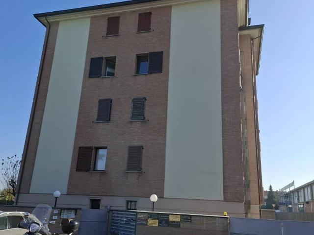 Locale Commerciale in affitto a Vicopò, Sorbolo