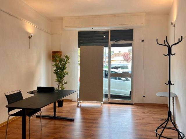 Locale Commerciale in affitto a Cinghio, Sorbolo