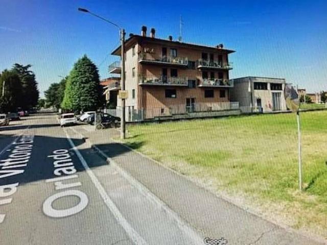 Locale Commerciale in affitto a San Pancrazio, Sorbolo