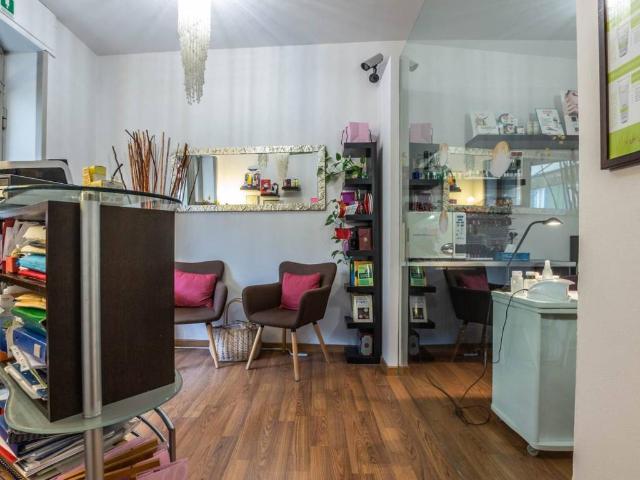 Locale Commerciale in affitto a Sorbolo, Reggio Emilia