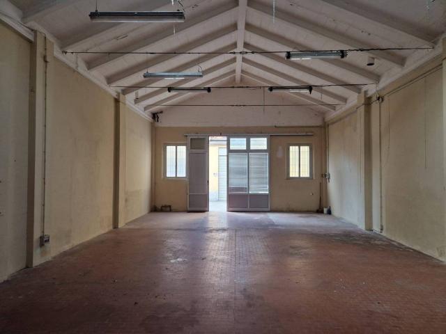 Locale Commerciale in affitto a Parma Centro, Sorbolo