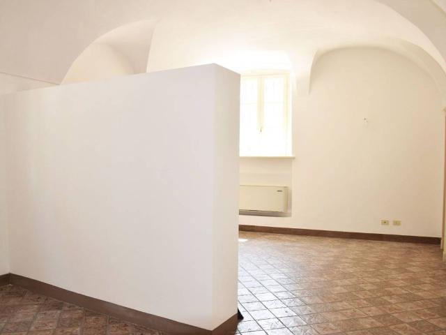 Locale Commerciale in affitto a Parma Centro, Sorbolo