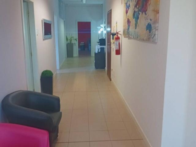 Locale Commerciale in affitto a Golese, Sorbolo