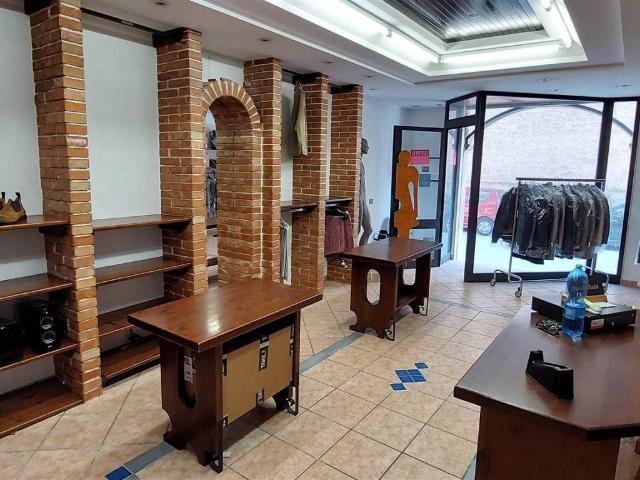 Locale Commerciale in affitto a Partanna, Sicilia