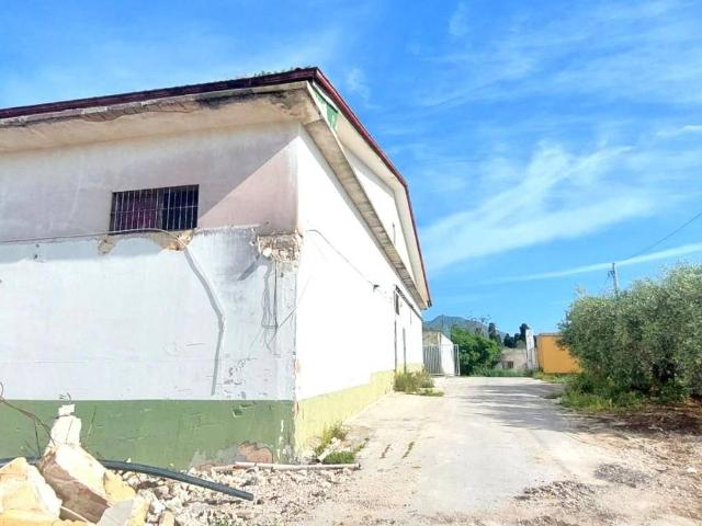 Locale Commerciale in affitto a Partinico, Sicilia