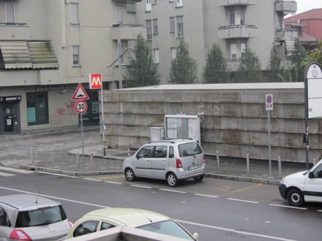 Locale Commerciale in affitto a Pero