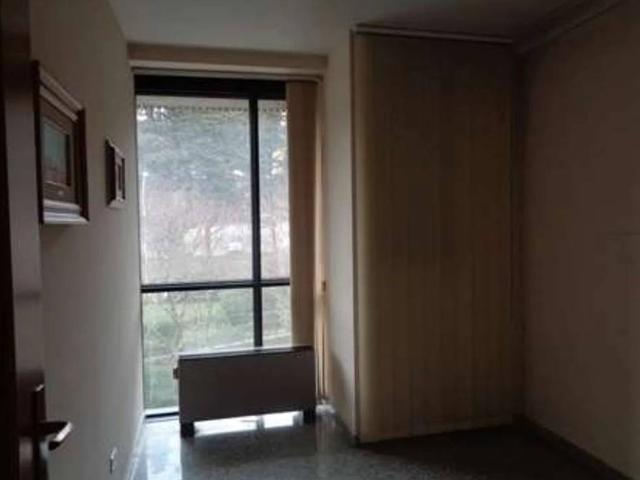 Locale Commerciale in affitto a Cenerente, Perugia