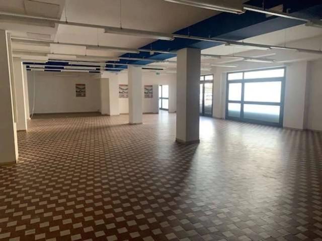 Locale Commerciale in affitto a Cenerente, Perugia