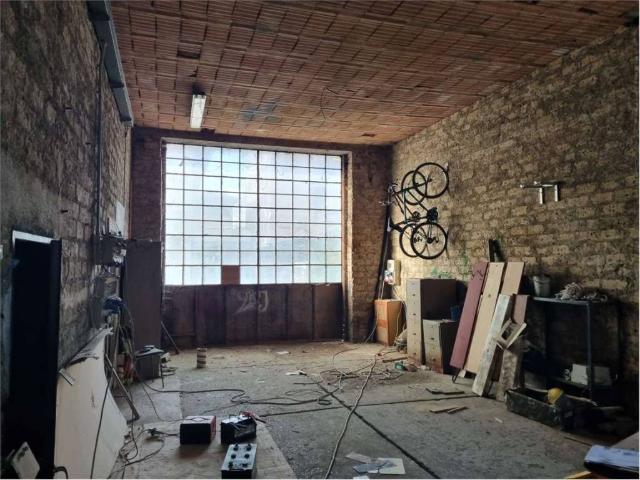 Locale Commerciale in affitto a Cenerente, Umbria