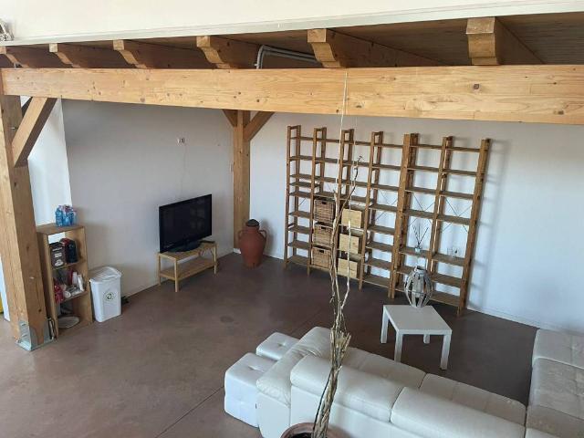 Locale Commerciale in affitto a Cenerente, Umbria