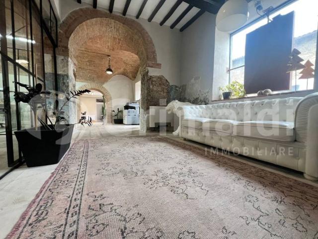 Locale Commerciale in affitto a Cenerente, Umbria