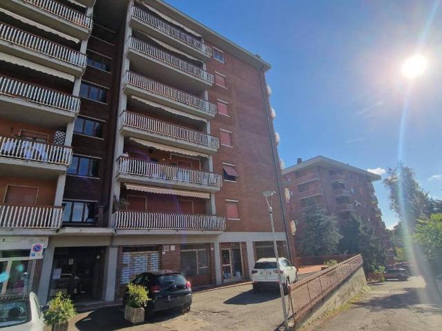 Locale Commerciale in affitto a Cenerente, Perugia