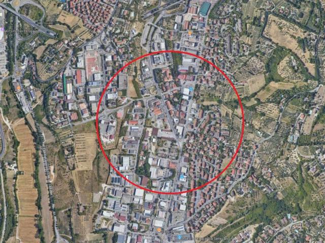 Locale Commerciale in affitto a Cenerente, Perugia