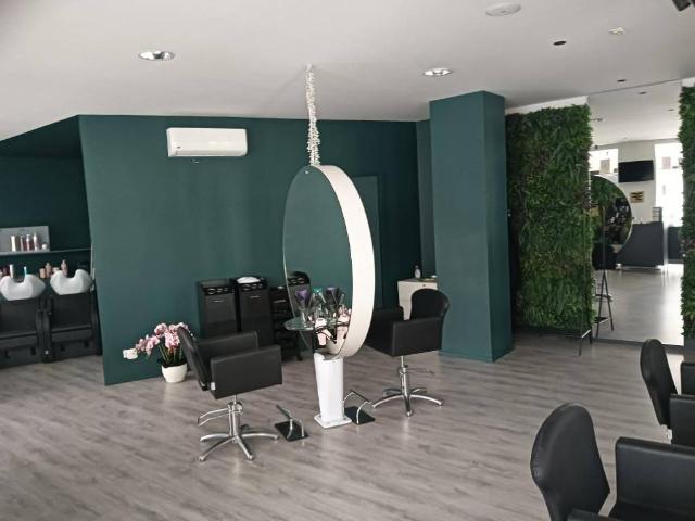 Locale Commerciale in affitto a Cenerente, Umbria