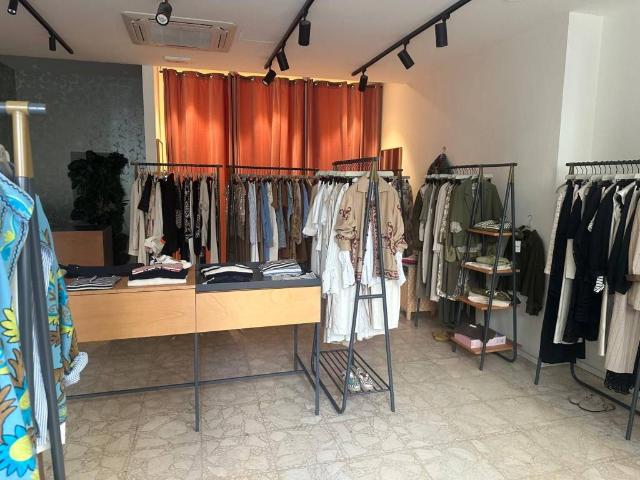 Locale Commerciale in affitto a Pescara, Abruzzo