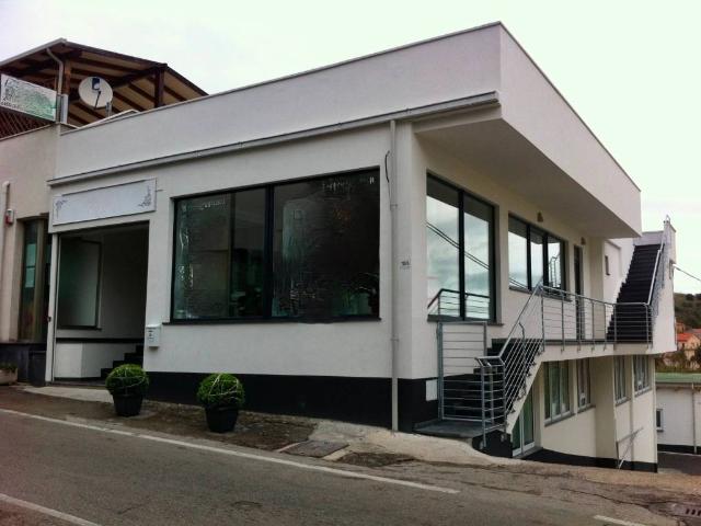 Locale Commerciale in affitto a Pescara Colli, Pescara