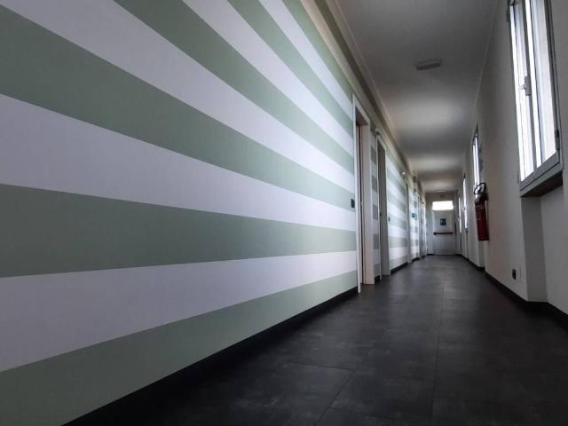 Locale Commerciale in affitto a Mezzate, Peschiera Borromeo