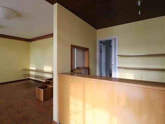 Locale Commerciale in affitto a Pieve Di Soligo, Veneto