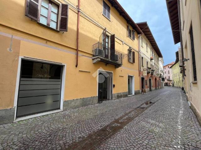Locale Commerciale in affitto a Piemonte, Torino