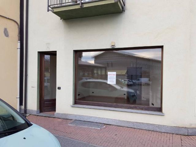 Locale Commerciale in affitto a San Luigi, Piemonte