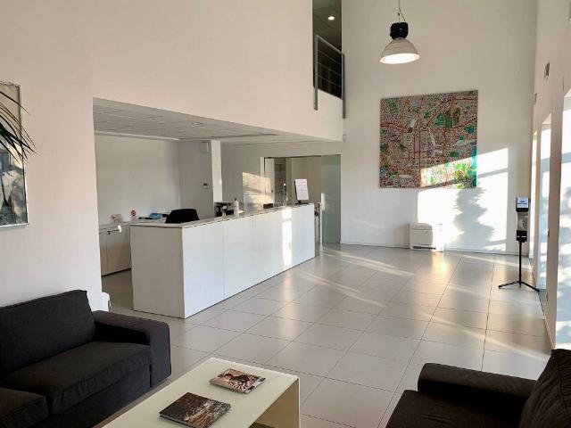 Locale Commerciale in affitto a Pioltello, Lombardia