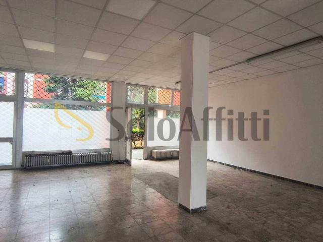 Locale Commerciale in affitto a Piemonte, Torino