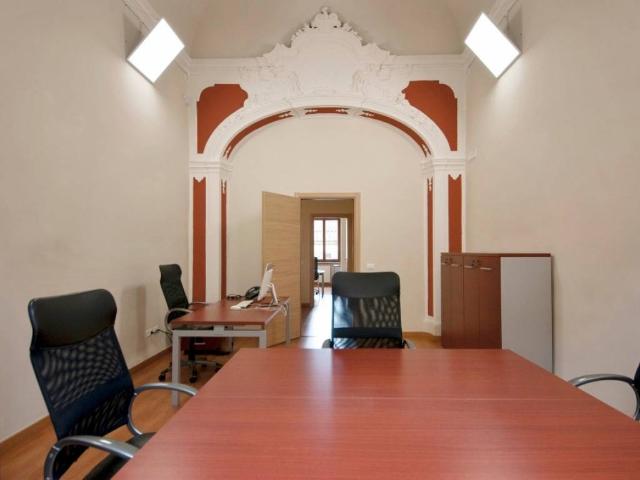 Locale Commerciale in affitto a Sant'Antonio, Pisa