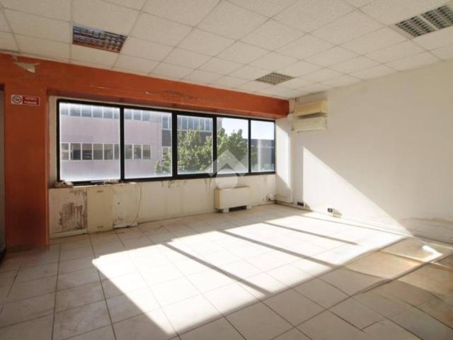 Locale Commerciale in affitto a Ospedaletto, Pisa