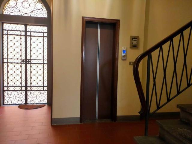 Locale Commerciale in affitto a Pistoia, Toscana