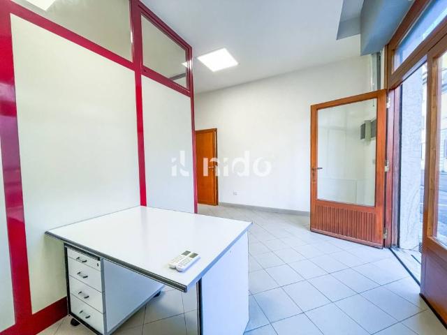 Locale Commerciale in affitto a Pistoia, Toscana