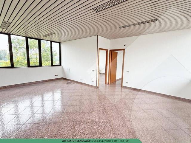 Locale Commerciale in affitto a Pogliano Milanese, Lombardia
