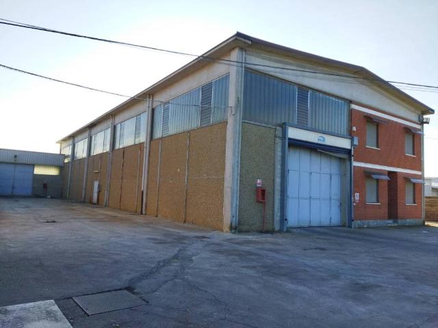 Locale Commerciale in affitto a Piemonte, Torino