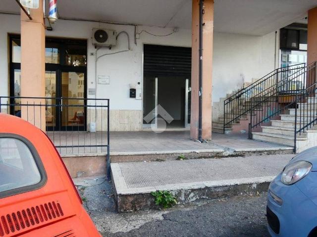 Locale Commerciale in affitto a Policoro, Basilicata